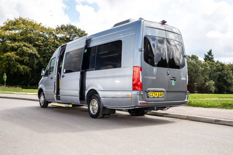 Mercedes Sprinter Transfer minibus